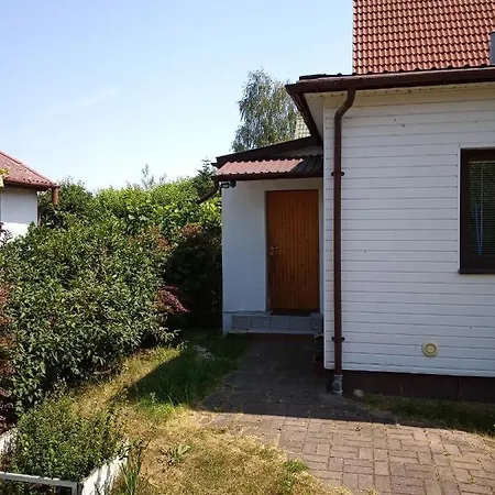 Domek Nad Zalewem Holiday home Jedlnia-Letnisko